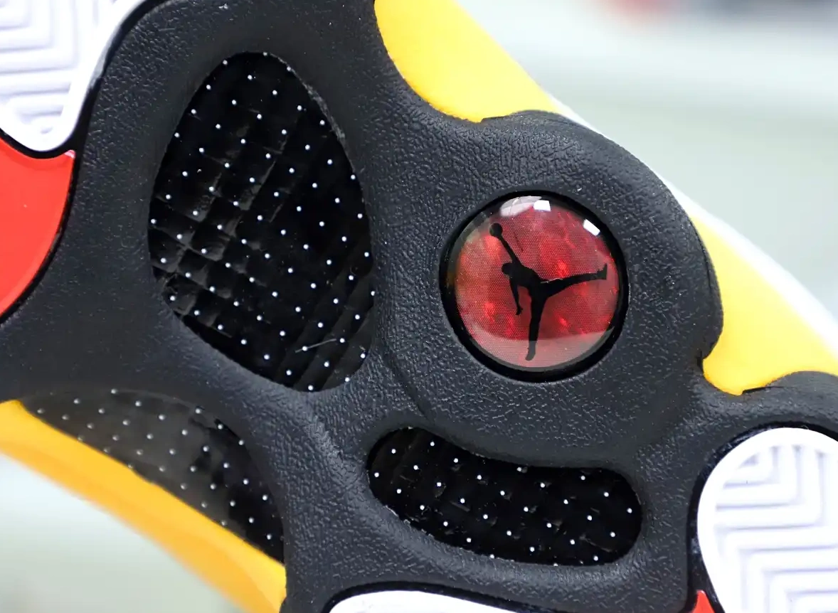 13 Air 